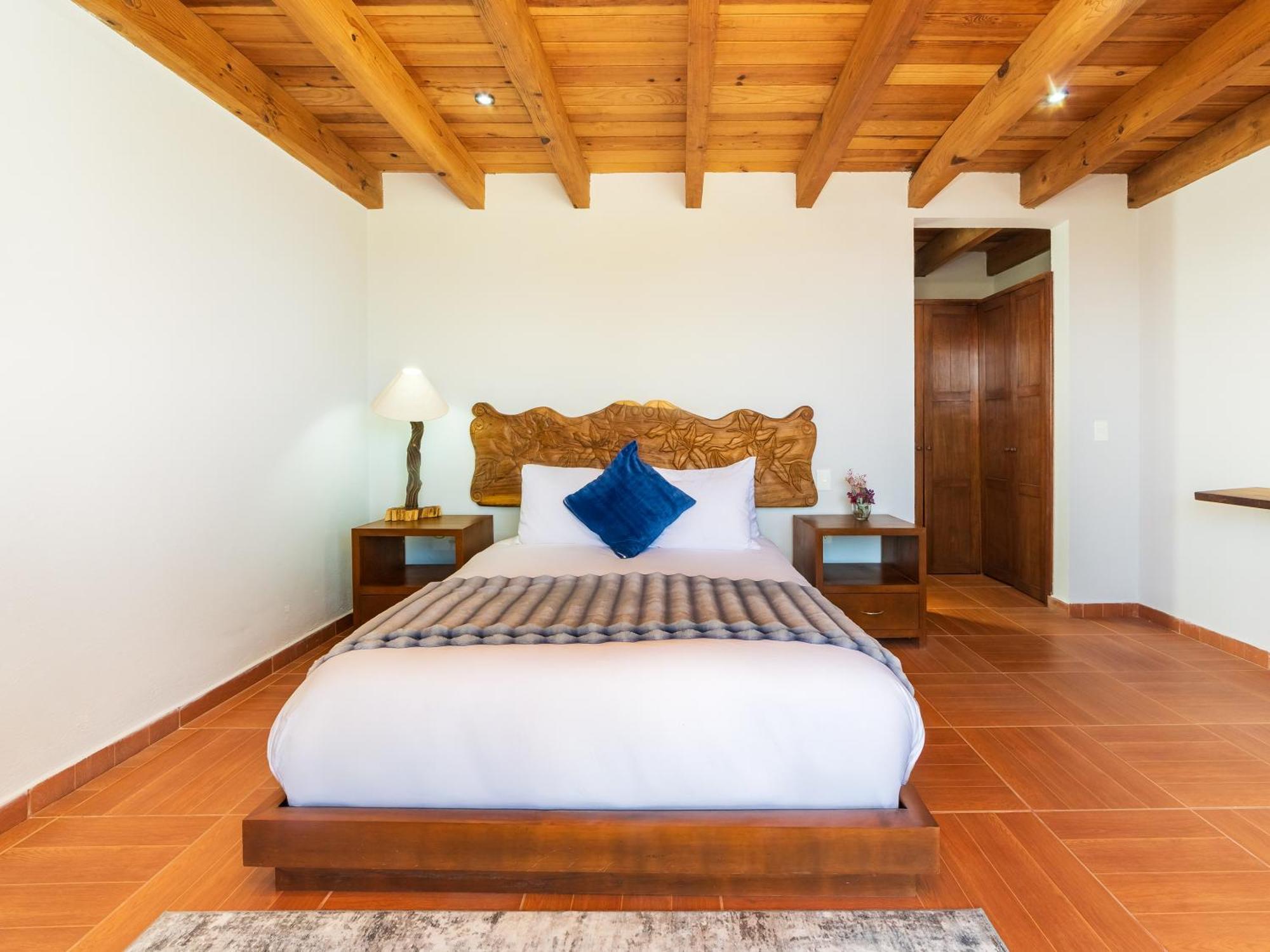 Hotel Campestre, Valle De Bravo Eksteriør bilde